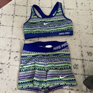 Nike pro set.